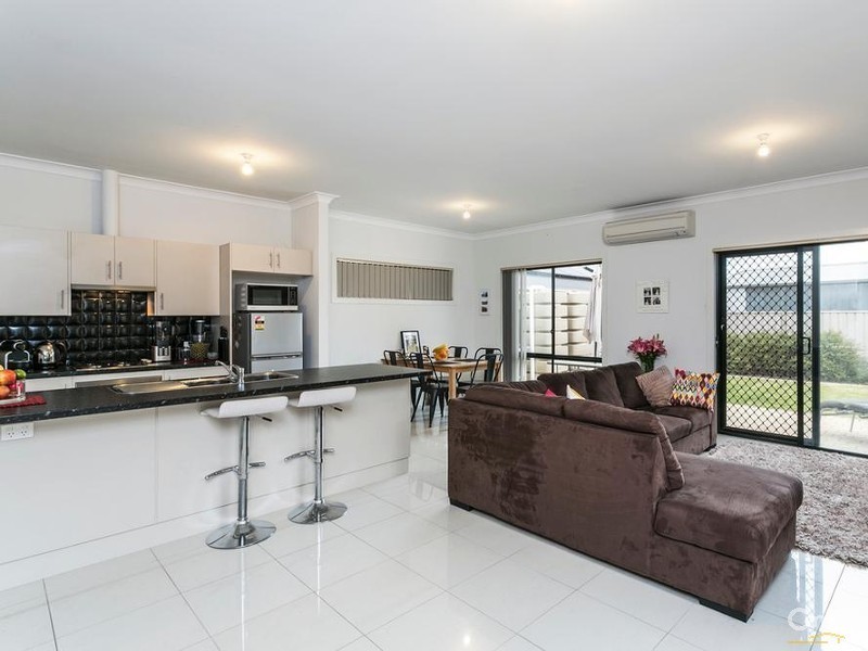 100 Yarmouth Road, Dover Gardens SA 5048