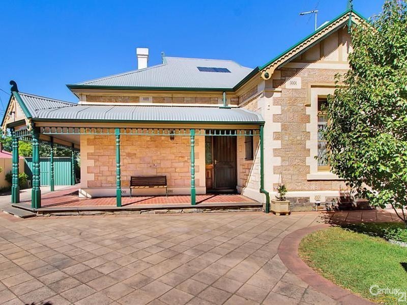 2 East Avenue, Black Forest SA 5035