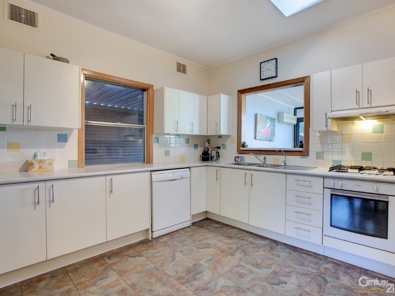 5 McKay Street, Dover Gardens SA 5048