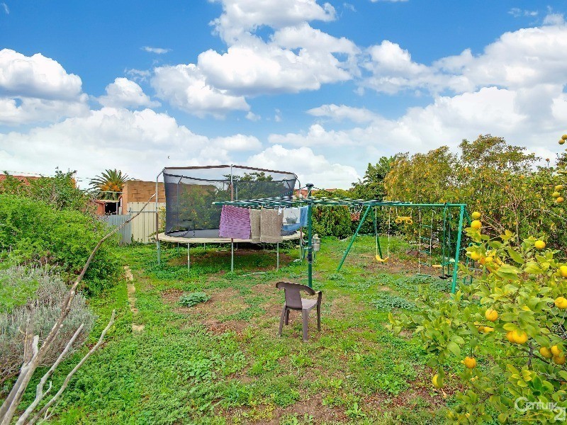 376 Victoria Road, Taperoo SA 5017