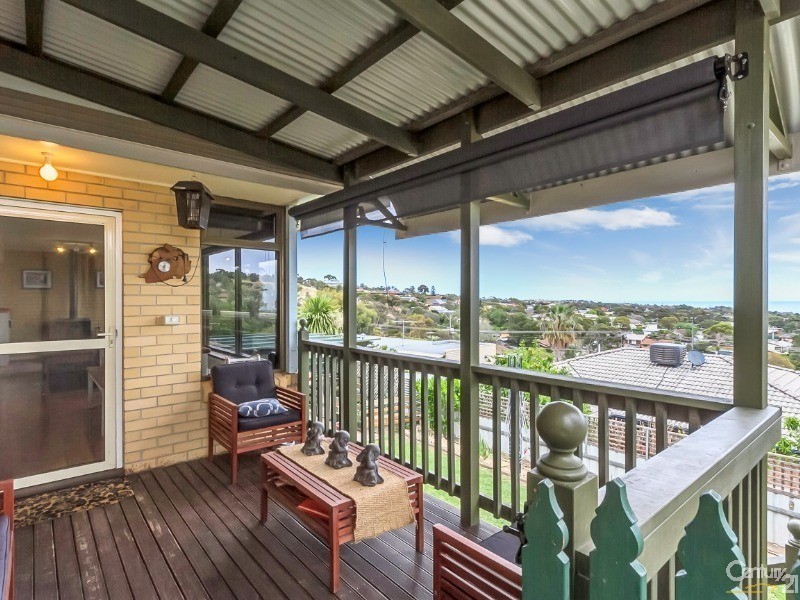 3 Wookata Crescent, Seaview Downs SA 5049