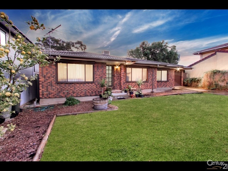 11 Leitch Avenue, Port Noarlunga SA 5167