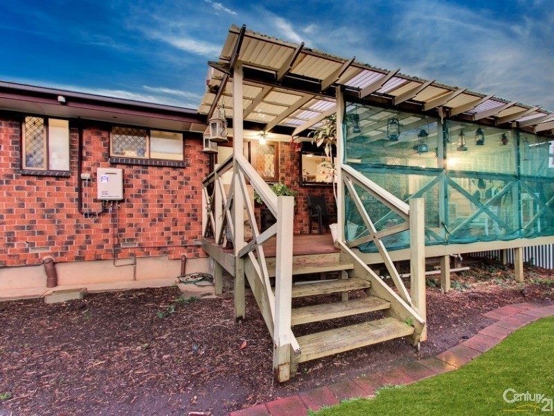11 Leitch Avenue, Port Noarlunga SA 5167