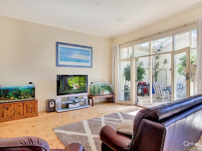 48 Wheatland Street, Seacliff SA 5049