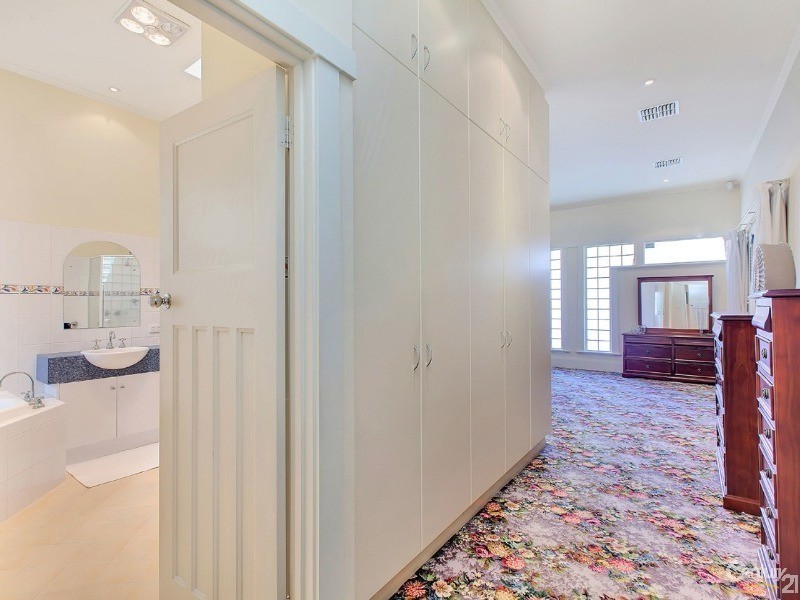 48 Wheatland Street, Seacliff SA 5049