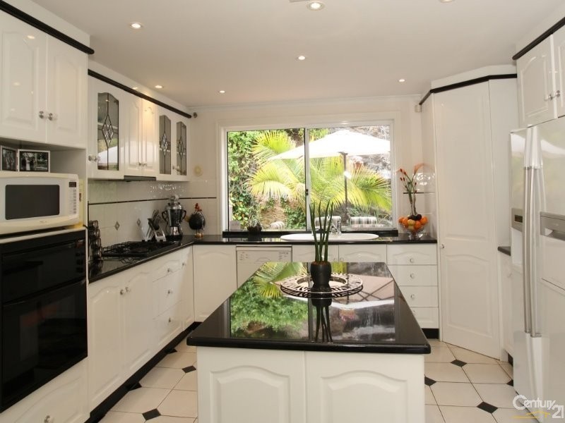 6 Gamma Crescent, Panorama SA 5041