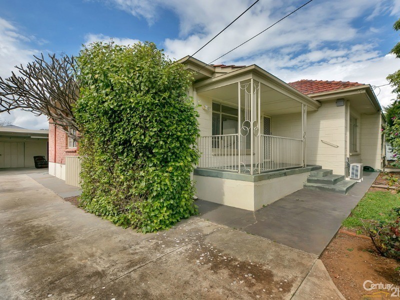 27 Ophir Crescent, Seacliff Park SA 5049