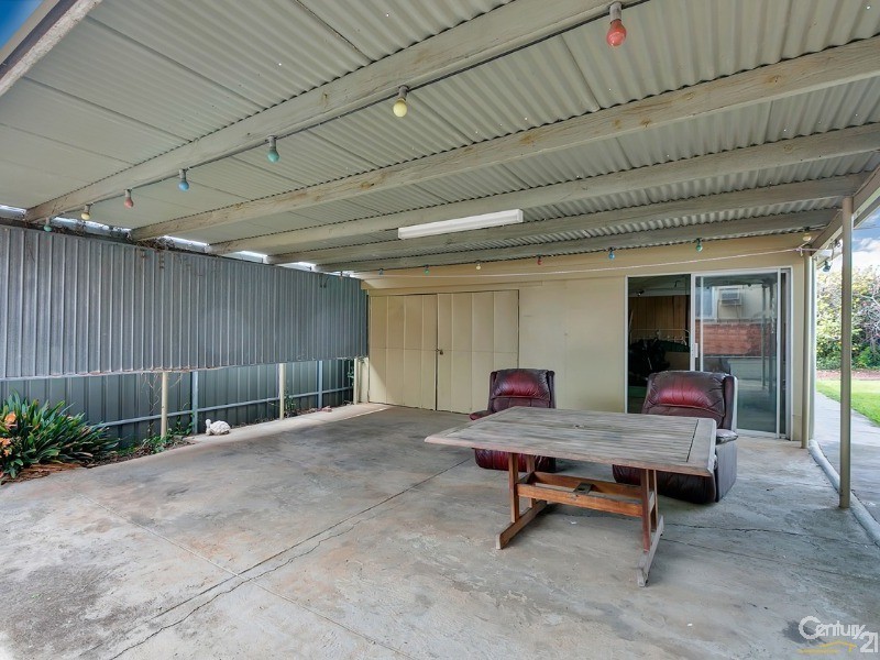 27 Ophir Crescent, Seacliff Park SA 5049