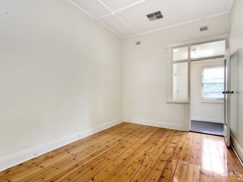 5/13 St Johns Row, Glenelg SA 5045