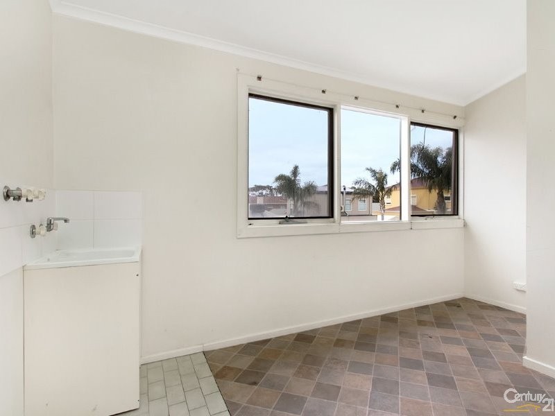 5/13 St Johns Row, Glenelg SA 5045
