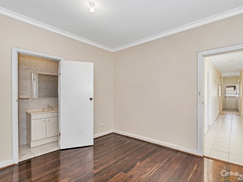 44 Wilpena Terrace, Kilkenny SA 5009