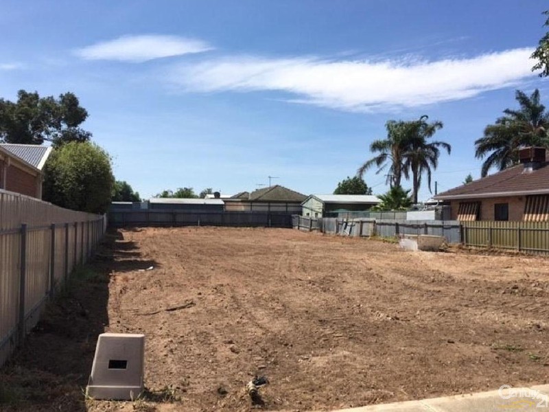 16 Spring Street, North Plympton SA 5037