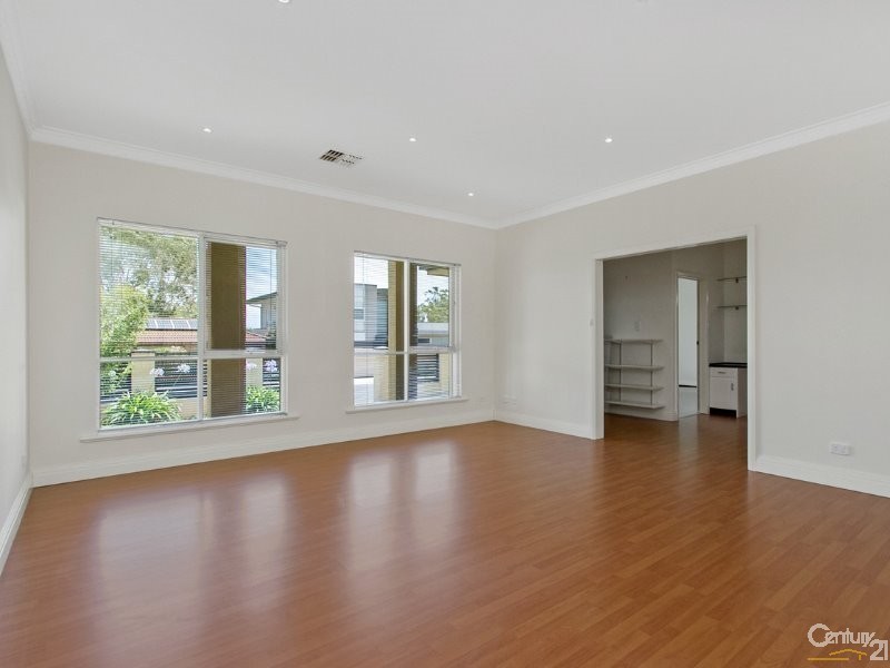 21 Angas Road, Magill SA 5072