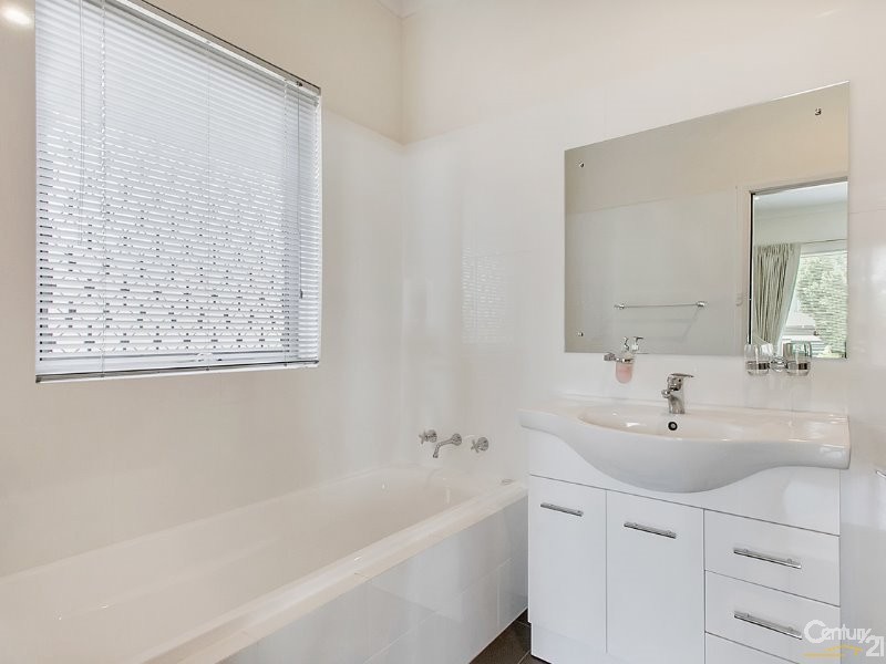 21 Angas Road, Magill SA 5072