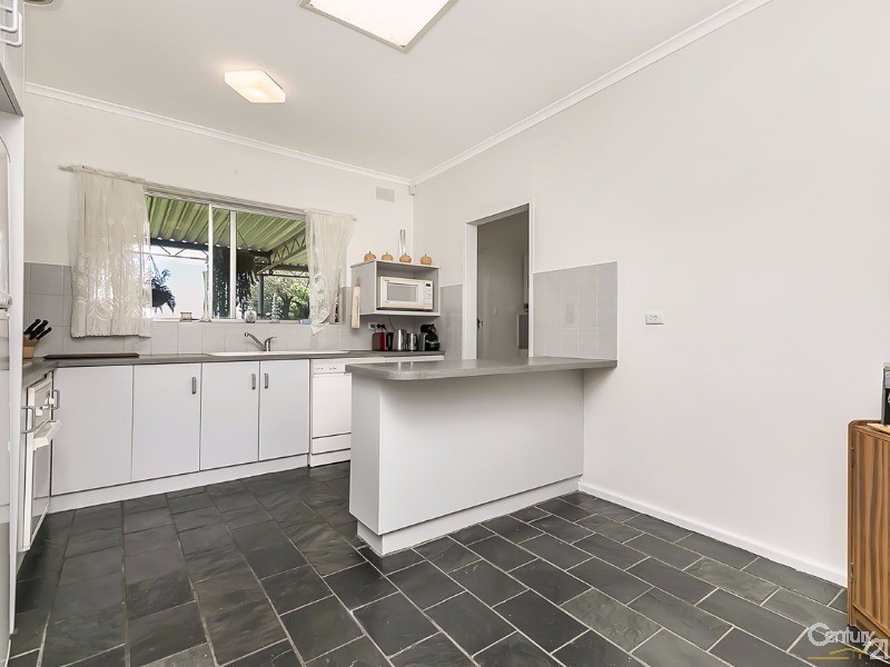 5 Yalpa Road, Marino SA 5049