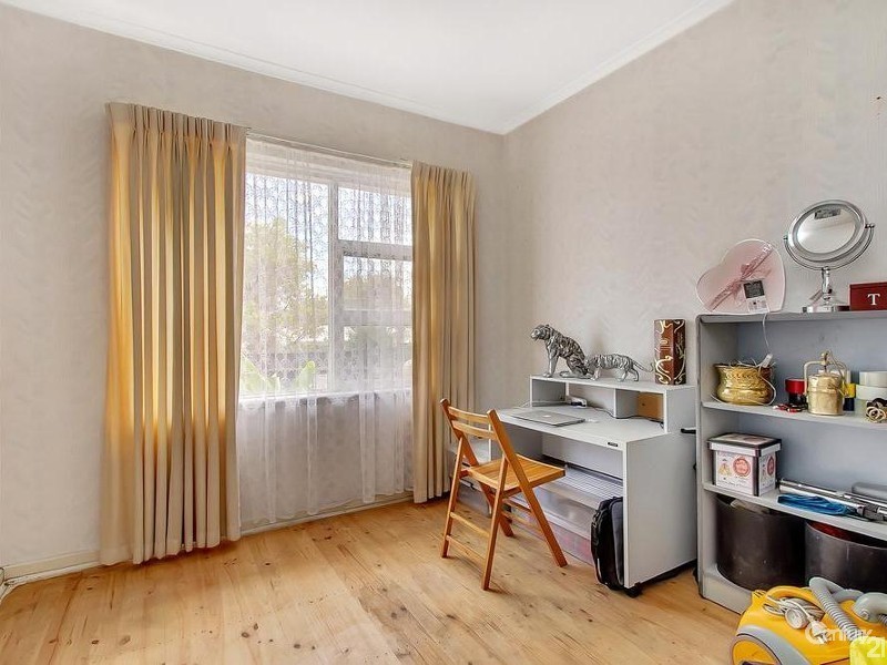 194 Seacombe Road, Seaview Downs SA 5049