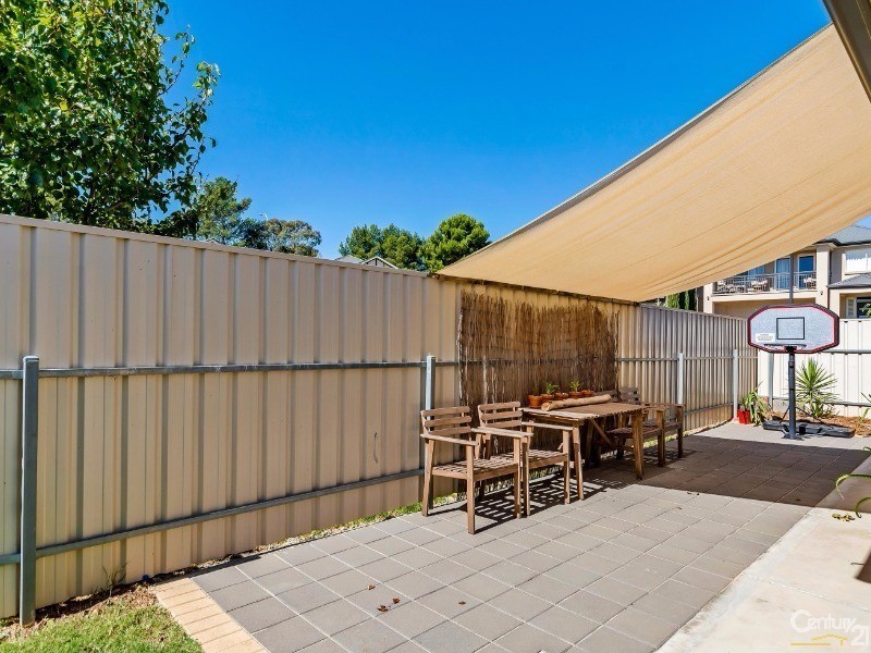 17 Manos Court, Seacliff Park SA 5049