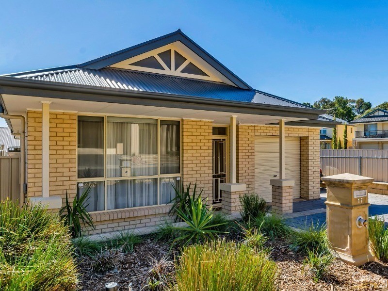 17 Manos Court, Seacliff Park SA 5049