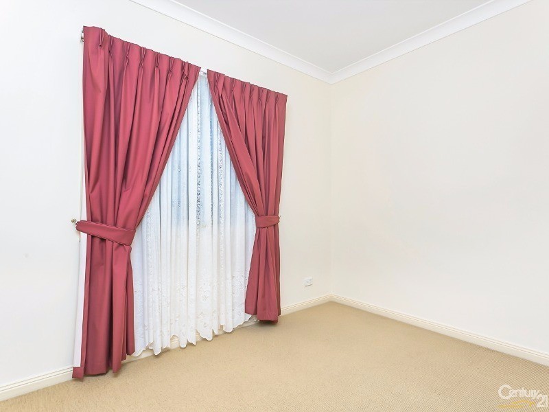 31 Delhi Crescent, Hillcrest SA 5086