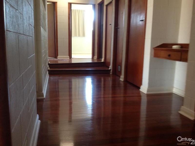 10B Lamington Ave, Seacliff Park SA 5049