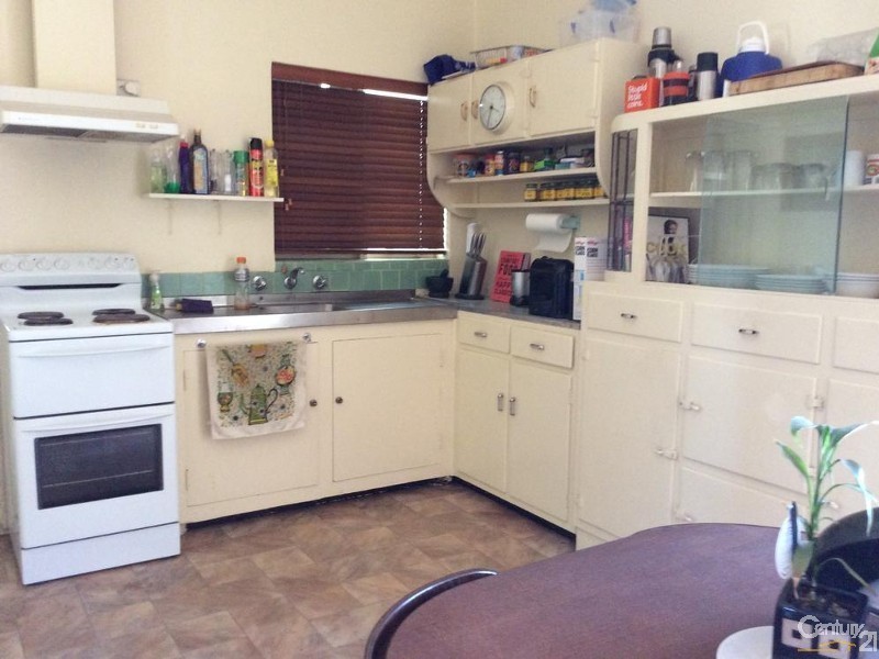 8 Margaret St, Somerton Park SA 5044