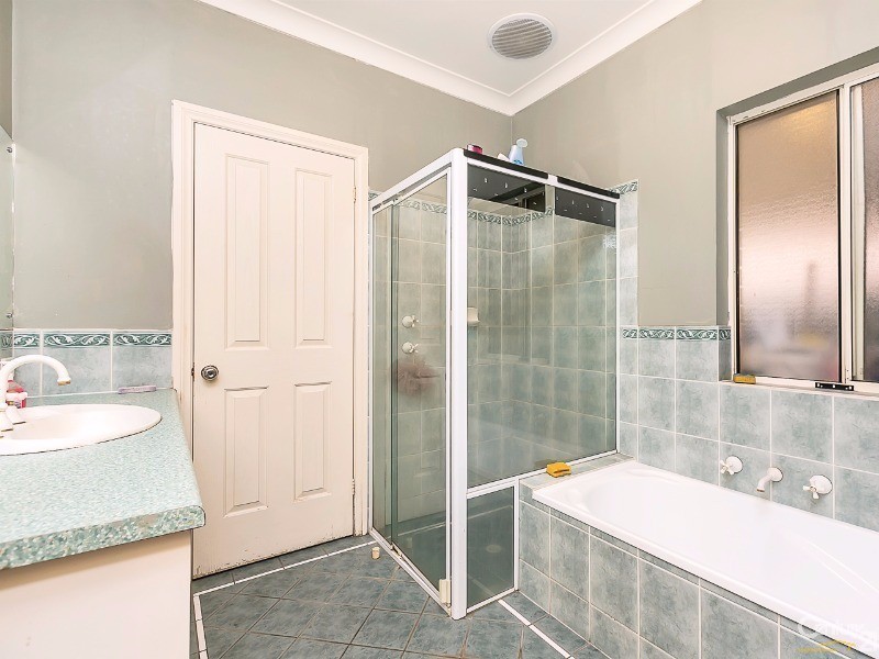 2 Hamilton Place, Mawson Lakes SA 5095