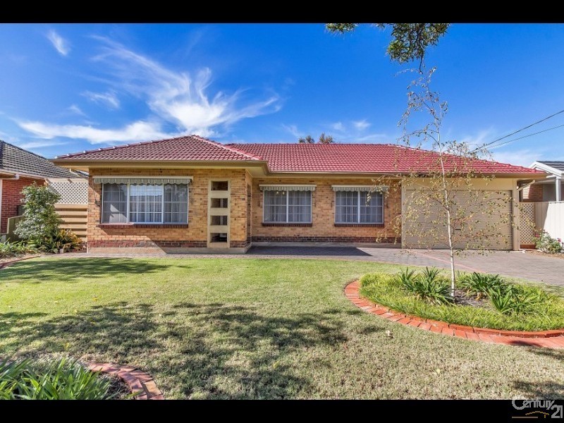 15 Roberts Street, Brighton SA 5048