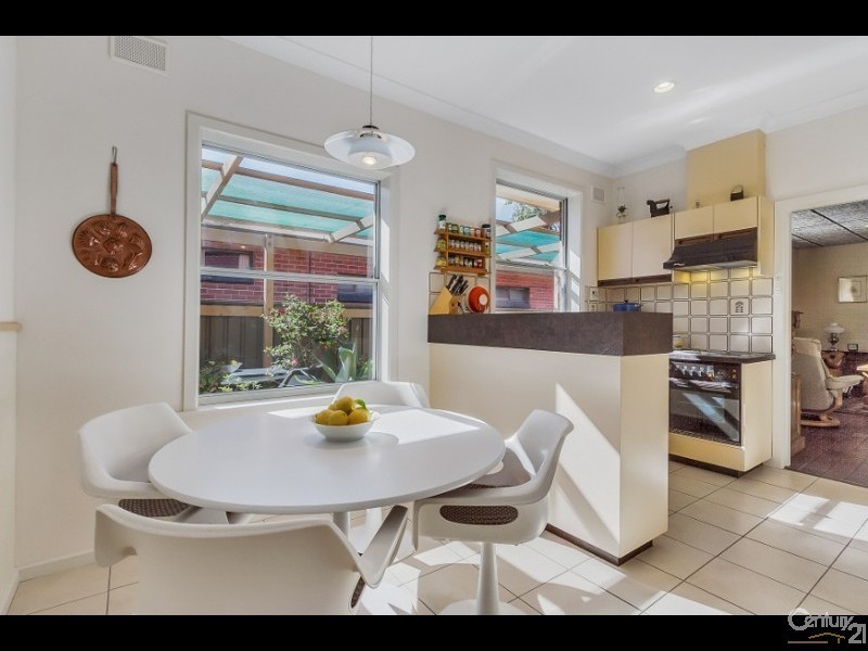 15 Roberts Street, Brighton SA 5048