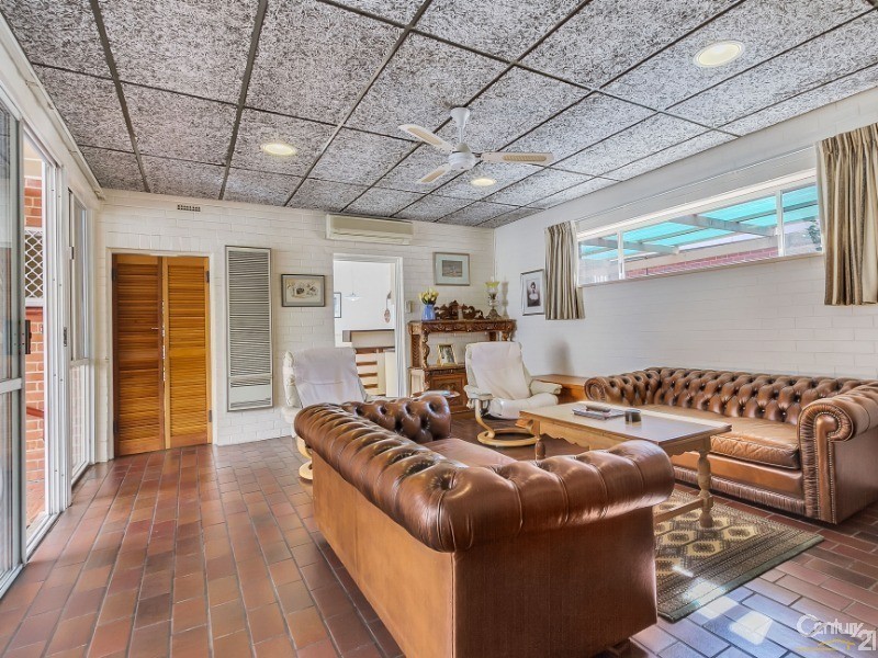 15 Roberts Street, Brighton SA 5048