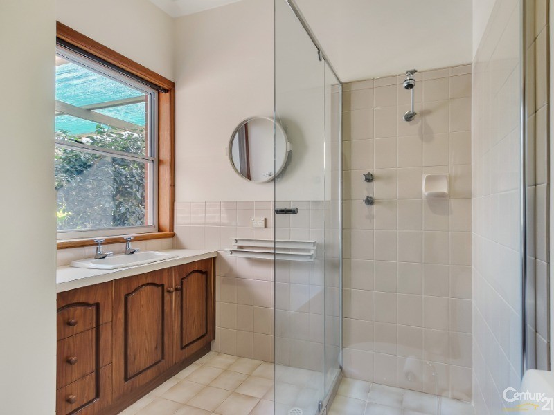 15 Roberts Street, Brighton SA 5048