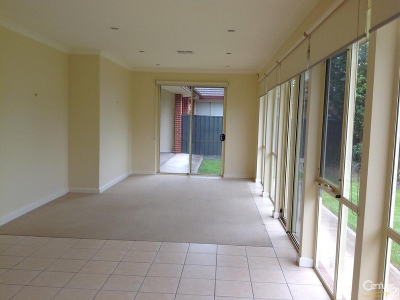 27 Lincoln Ave, Warradale SA 5046