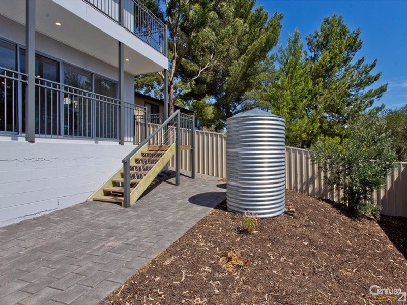 8C Flagstaff Road, Darlington SA 5047