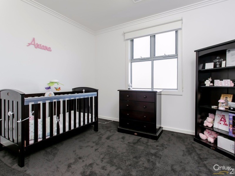 7 McLachlan Avenue, Glenelg North SA 5045