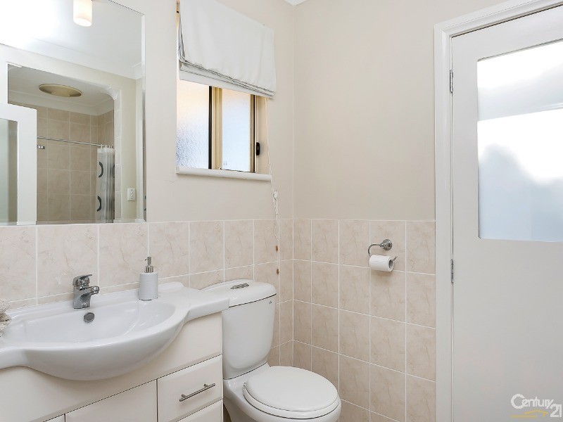 5 Taeping Street, Hallett Cove SA 5158