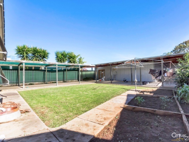 27 Vinall Street, Dover Gardens SA 5048