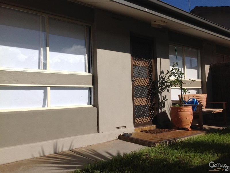 4/1 Sandhurst Crt, Brighton SA 5048