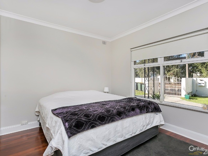 1 Sandison Terrace, Glenelg North SA 5045