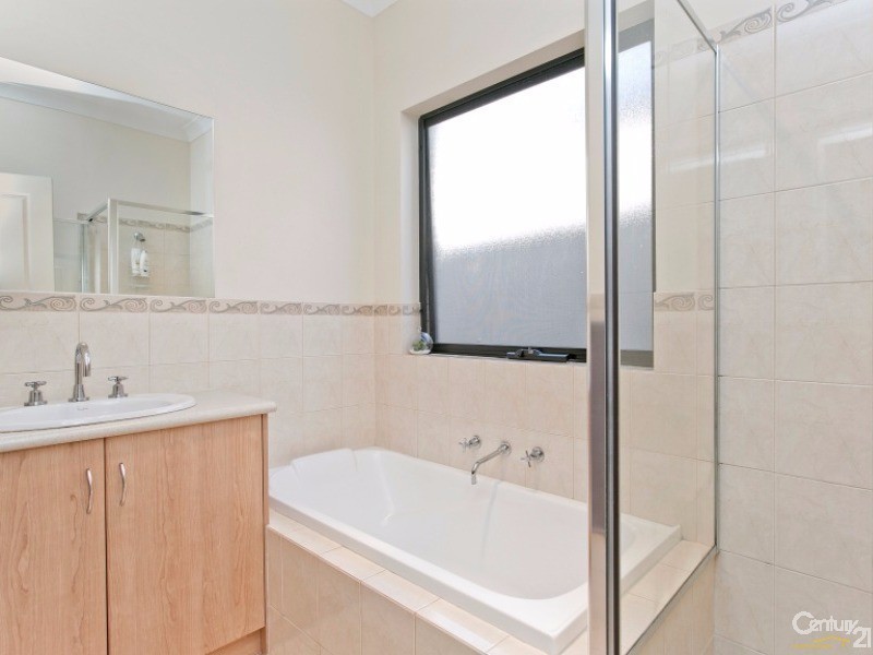 7 Sunshine Avenue, Warradale SA 5046