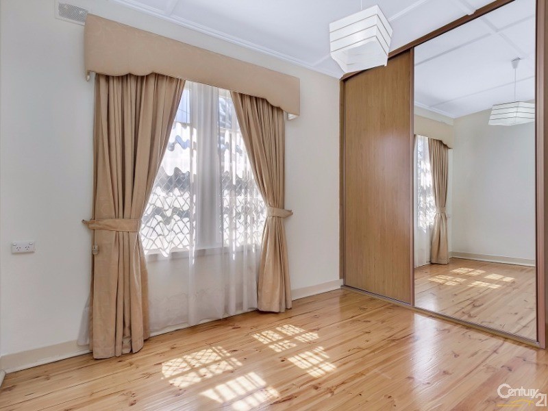 13 Hawkesbury Avenue, Kilburn SA 5084