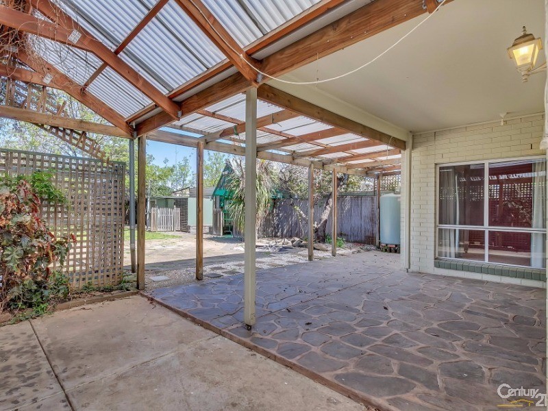 13 Hawkesbury Avenue, Kilburn SA 5084