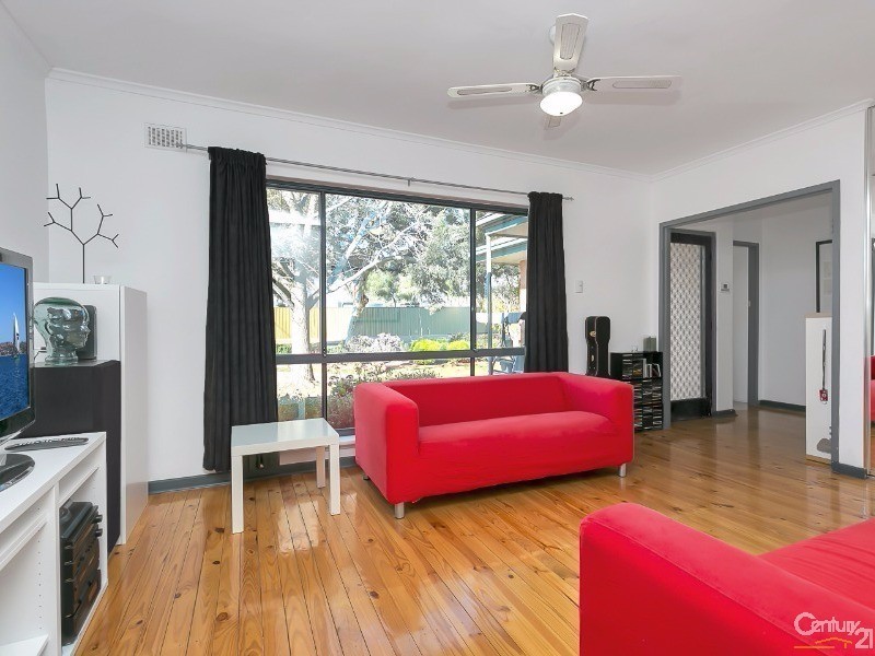 94 Yarmouth Street, Dover Gardens SA 5048