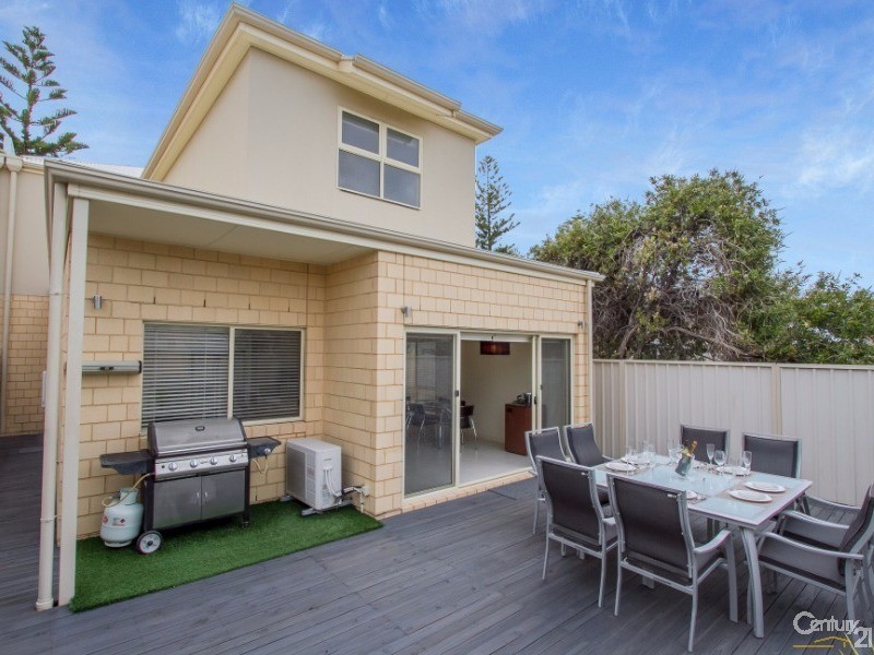 91 Tapleys Hill Road, Glenelg North SA 5045