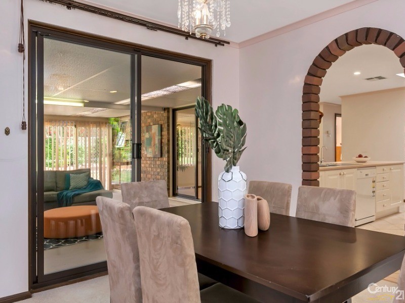 6 Sevres Court, Modbury Heights SA 5092