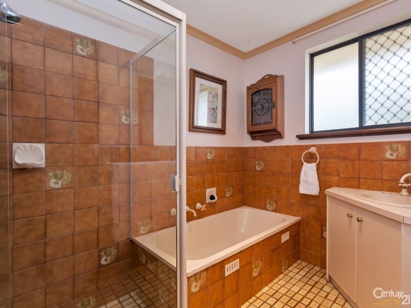 6 Sevres Court, Modbury Heights SA 5092