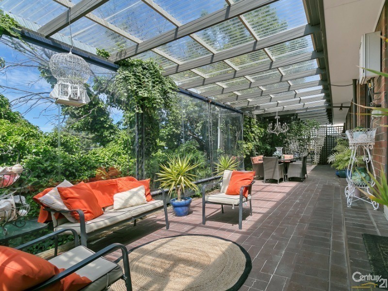 3 Falcon Court, Hallett Cove SA 5158