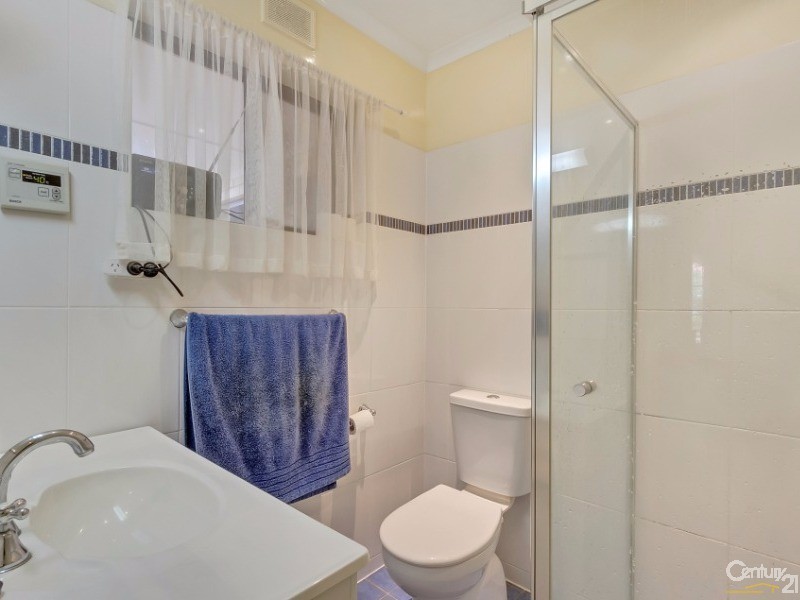 11 Thorpe Street, Torrens Park SA 5062