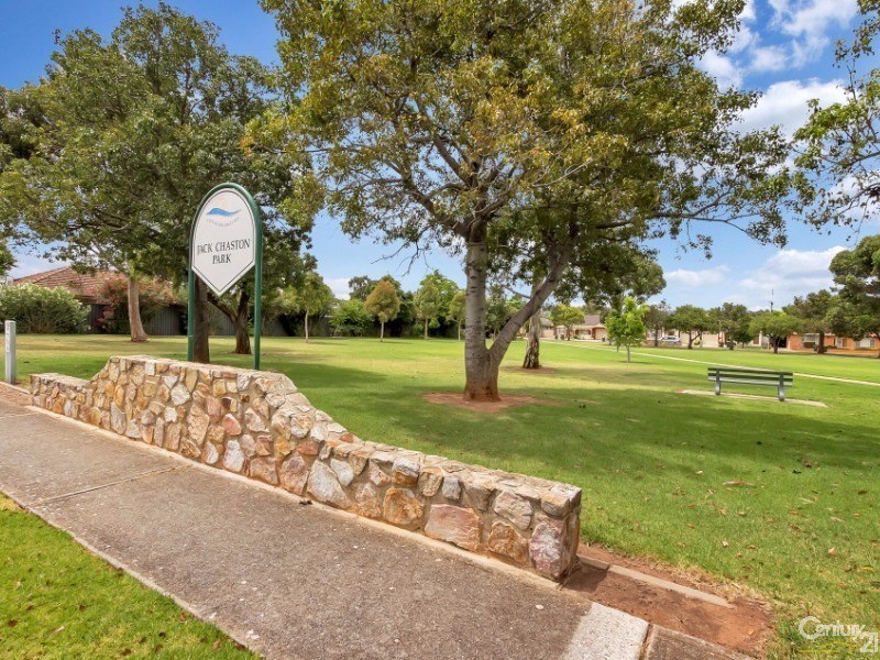 10 Swan Street, Brighton SA 5048