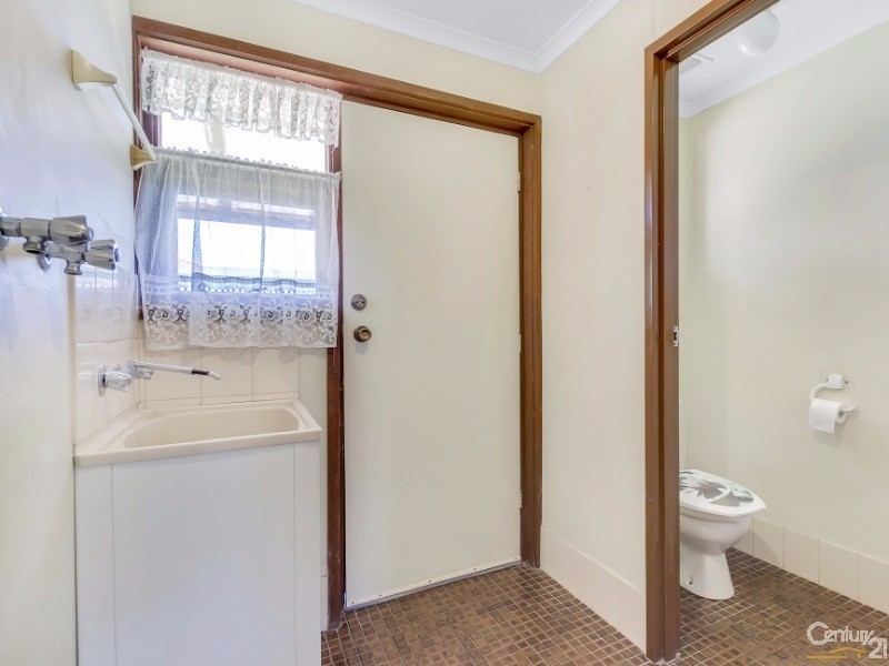 17 Graham Road, Darlington SA 5047