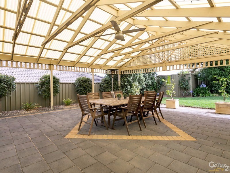 1 Arachne Drive, Hallett Cove SA 5158