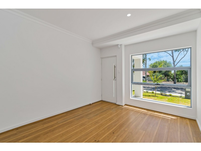 4 Inverell Avenue, Sturt SA 5047